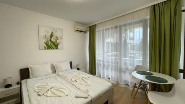 Chateau Del Mar C31A Studio Слънчев бряг Екстериор снимка